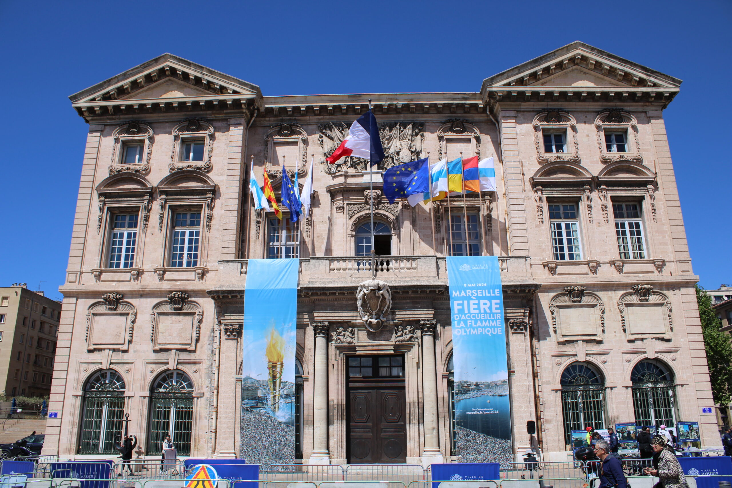 Marseille aux couleurs des jeux olympiques Paris 2024. Avril 2024. Crédit : Collège Izzo/Mediavivant